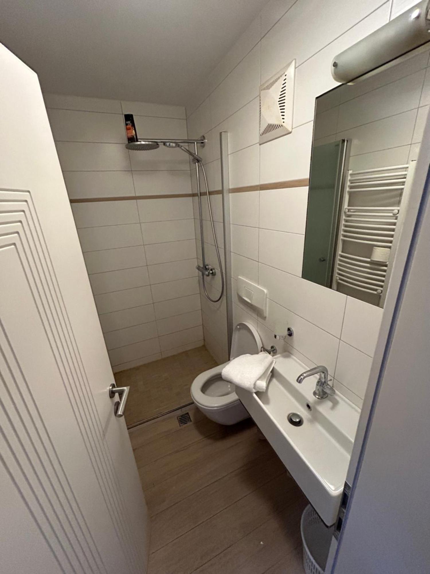Austrian Motel Heiss Prutz Εξωτερικό φωτογραφία